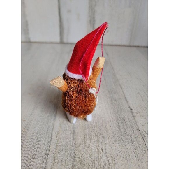 Bristle brush gnome Santa hat ornament Xmas - Picture 3 of 6